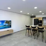 Eden Garden 2 Bedroom Alsancak Apartamento *