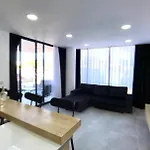 Eden Garden 2 Bedroom Alsancak Apartamento *