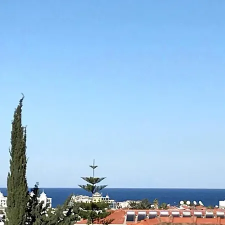 Eden Garden 2 Bedroom Alsancak * ניקוסיה