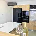 Eden Garden 2 Bedroom Alsancak Appartamento *