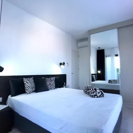 Eden Garden 2 Bedroom Alsancak Apartment